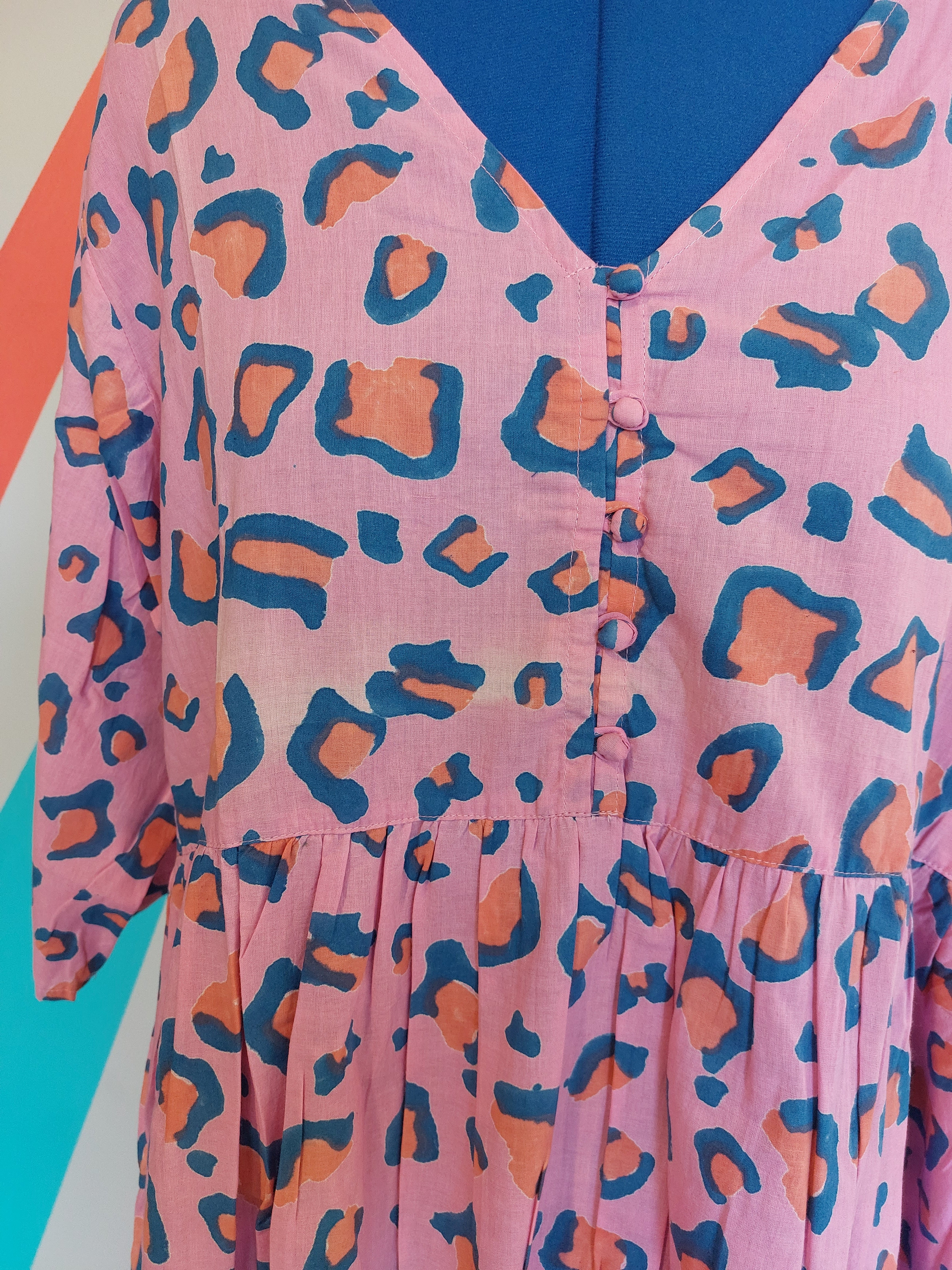 Size XXL Nelly Watermelon Leopard Floaty Dress Sample Sale Fading