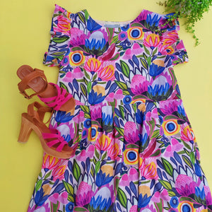 Nelly Wade Dress in Protea Magnific