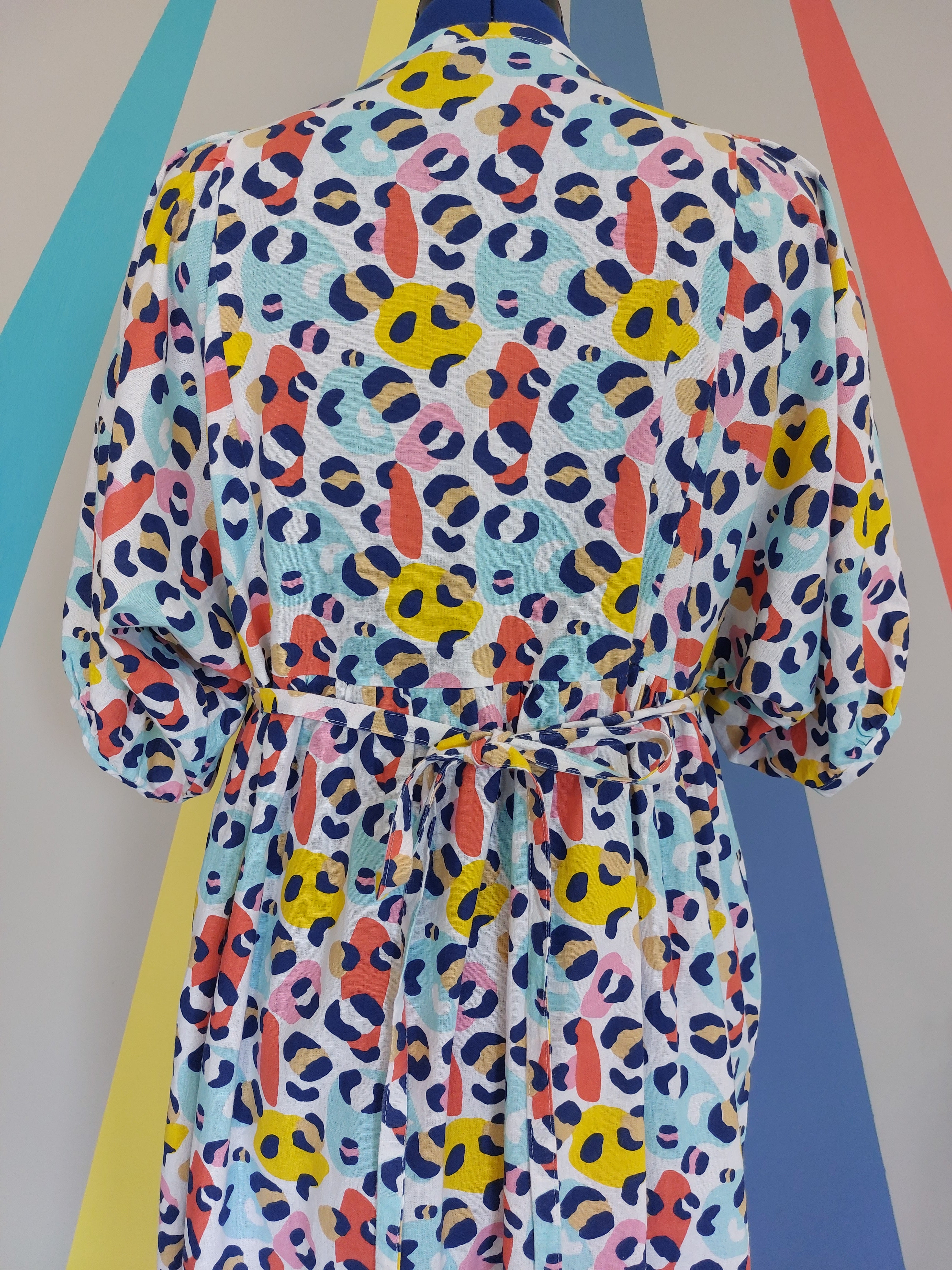 Nelly Puff Sleeve Dress Size M Animal Bright Sample Sale