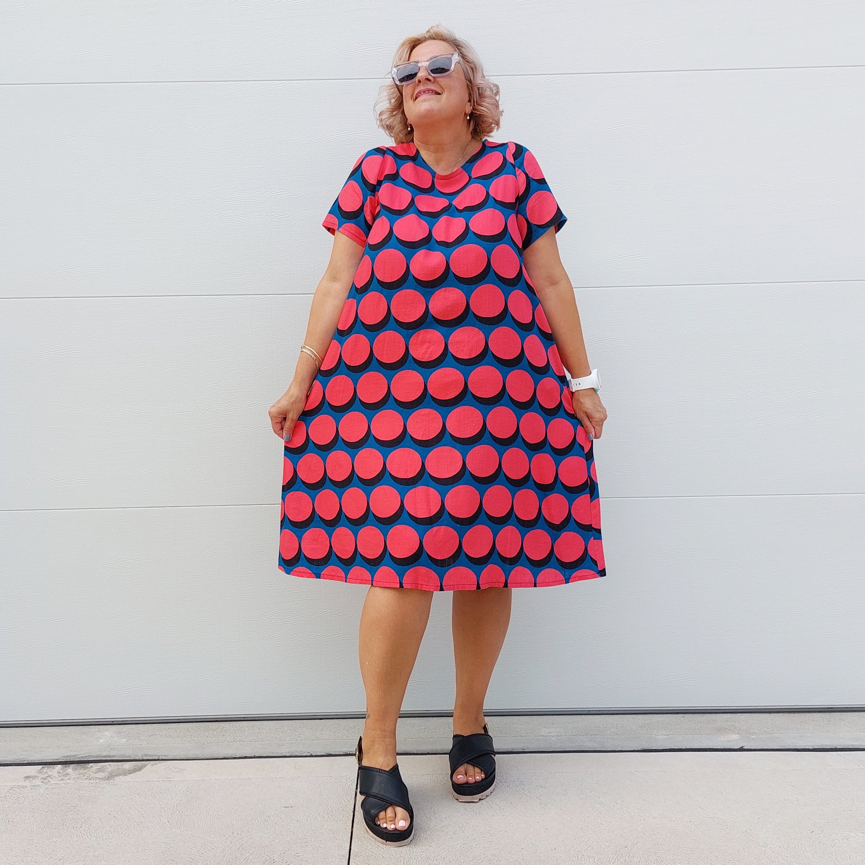 Nelly Wade Swing Dress in Red Buttons