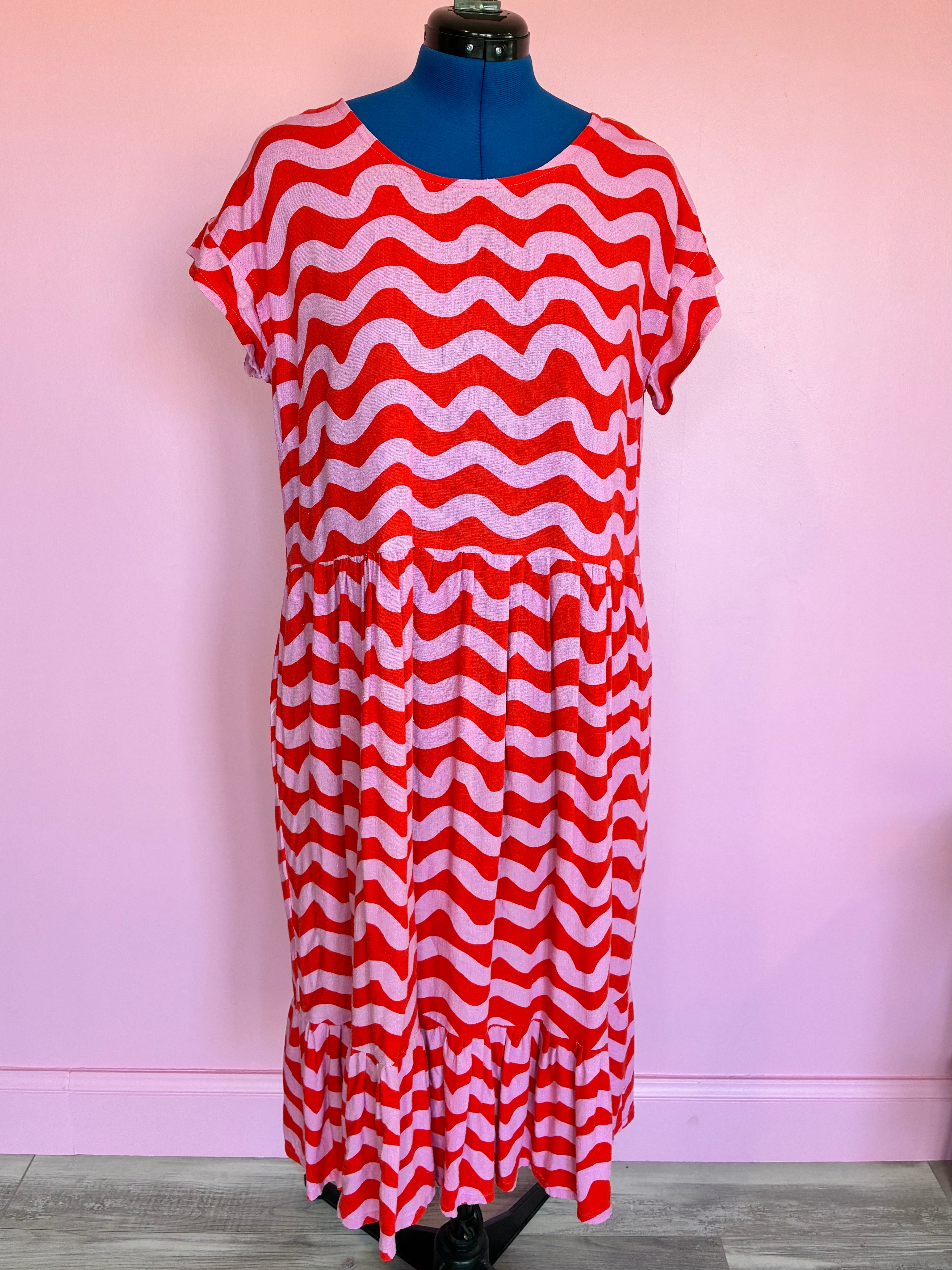 Nelly Midi Dress in Pink & Red Squiggles Size M Sample Sale