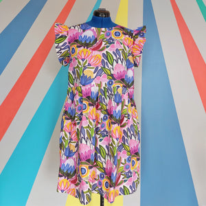 Nelly Wade Dress in Protea Magnific